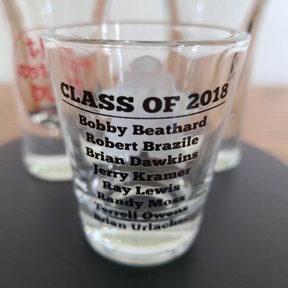 Barware Lot Including Shot Glasses and Liquid Pourer Spouts Sets of Three Each - Picture 8 of 13